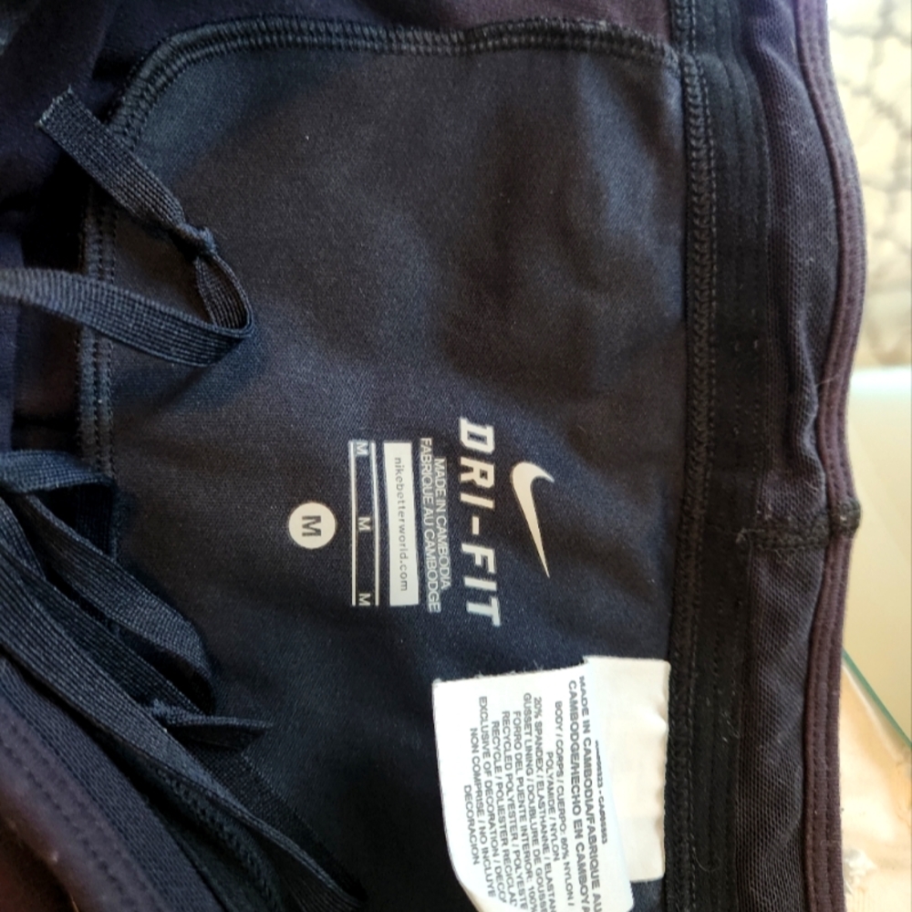 Nike dry fit leggings